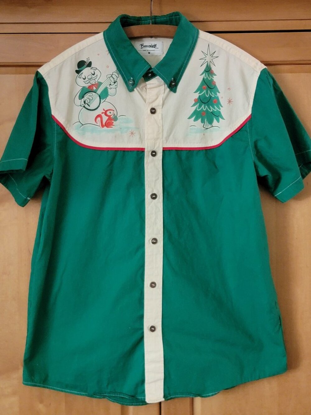 Men's Boozelele Retro Western Shirt Green White Christmas Banjo Snowman - M
